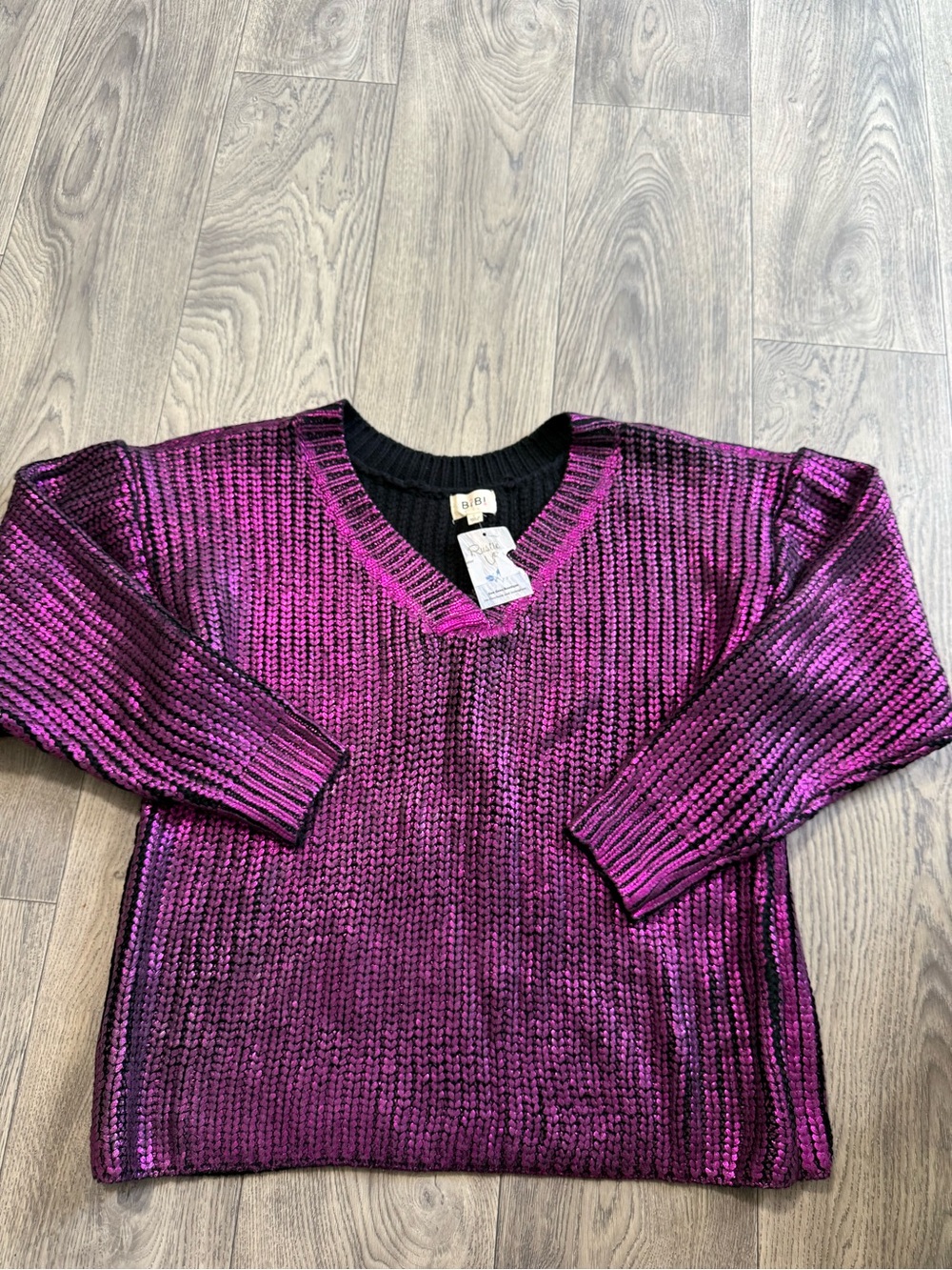 BIBI Purple Metallic Knit V-Neck Sweater Size L